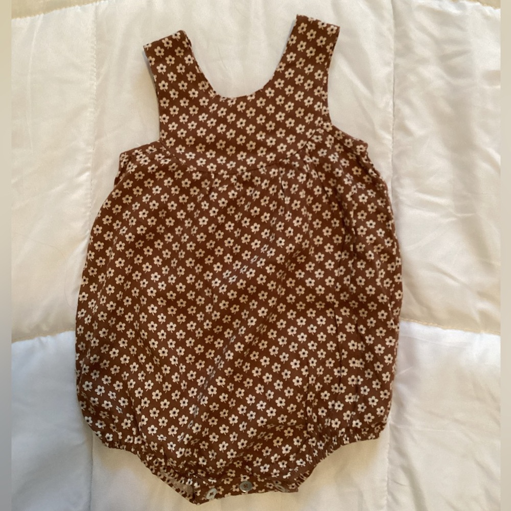 Rylee + Cru Ditsy Bubble Romper NWOT